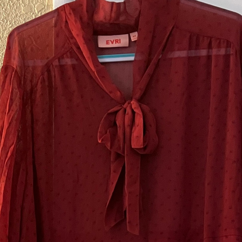EVRI Dress - Picture 2 of 2